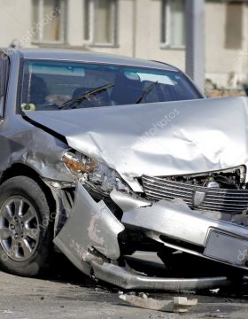 depositphotos_1371375-stock-photo-car-crash